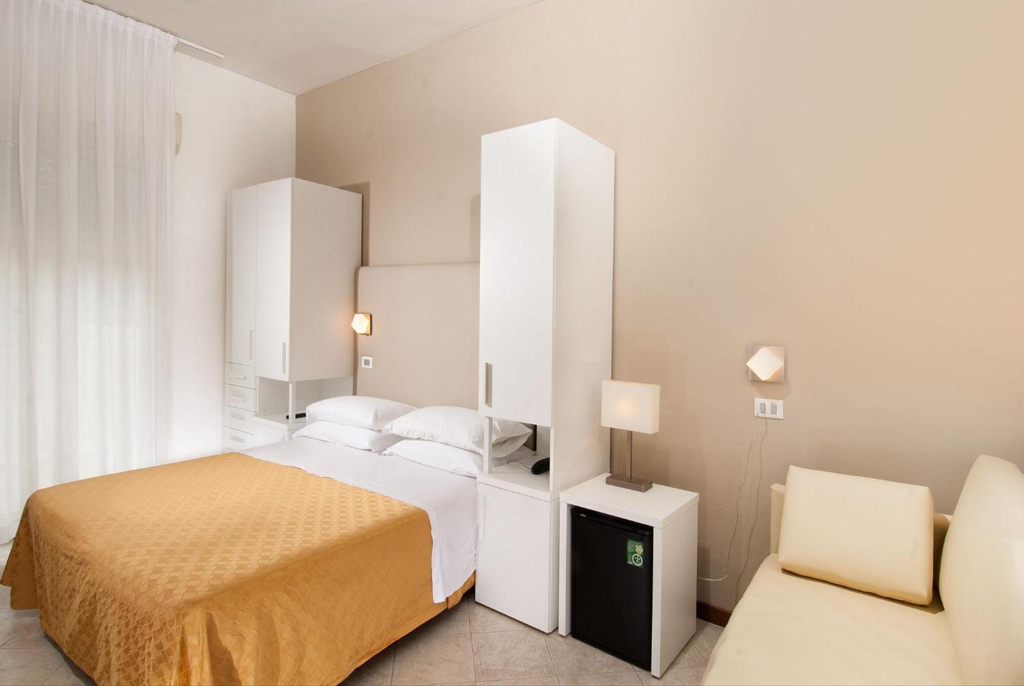 Hotel Giuliana Cervia Esterno foto