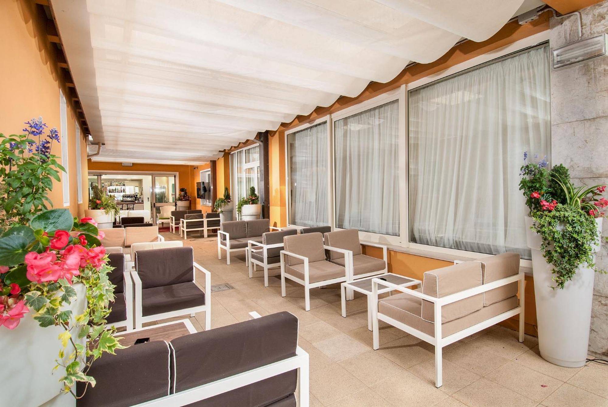 Hotel Giuliana Cervia Esterno foto
